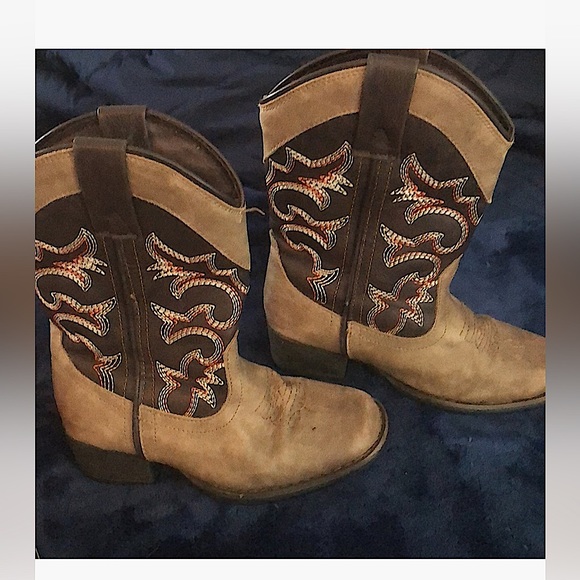 Cowboy Boots - Picture 1 of 2
